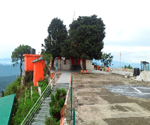 Manki Point Kasauli — tourist place near Kasauli
